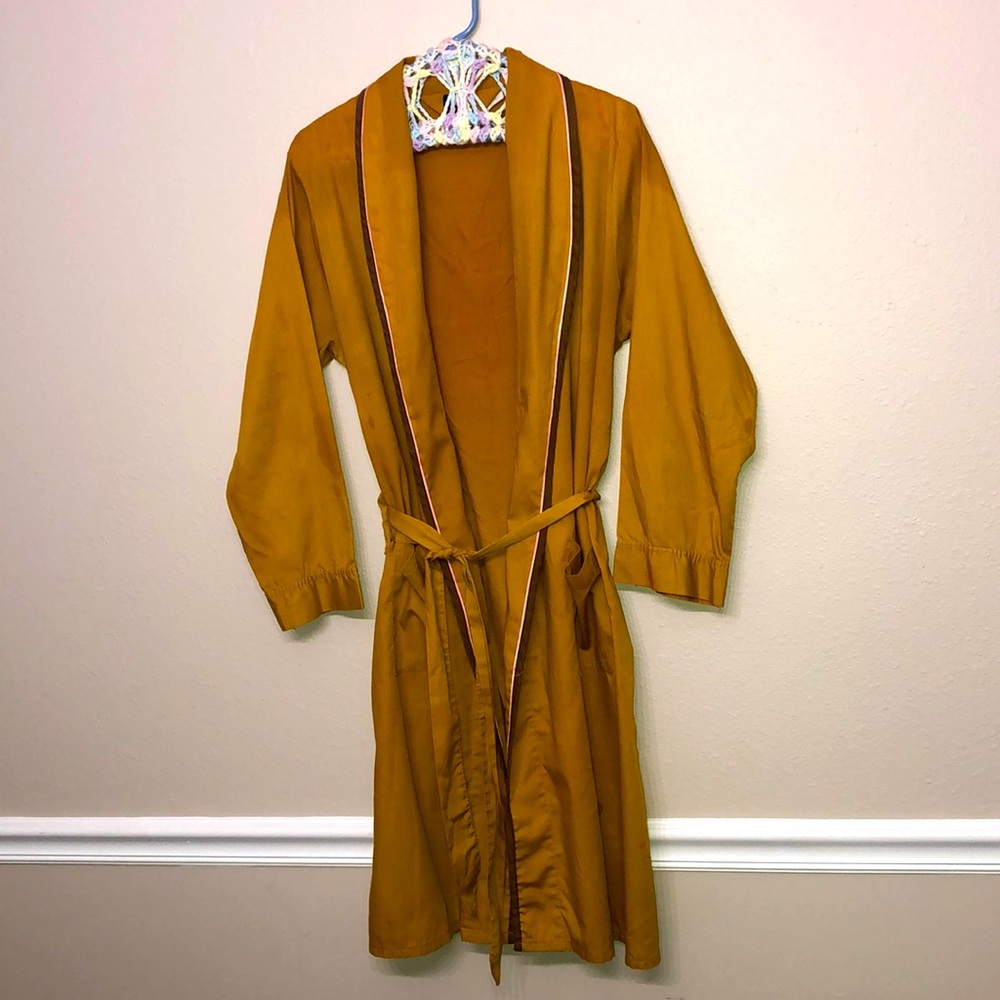 Vintage retro house coat mustard robe with pockets